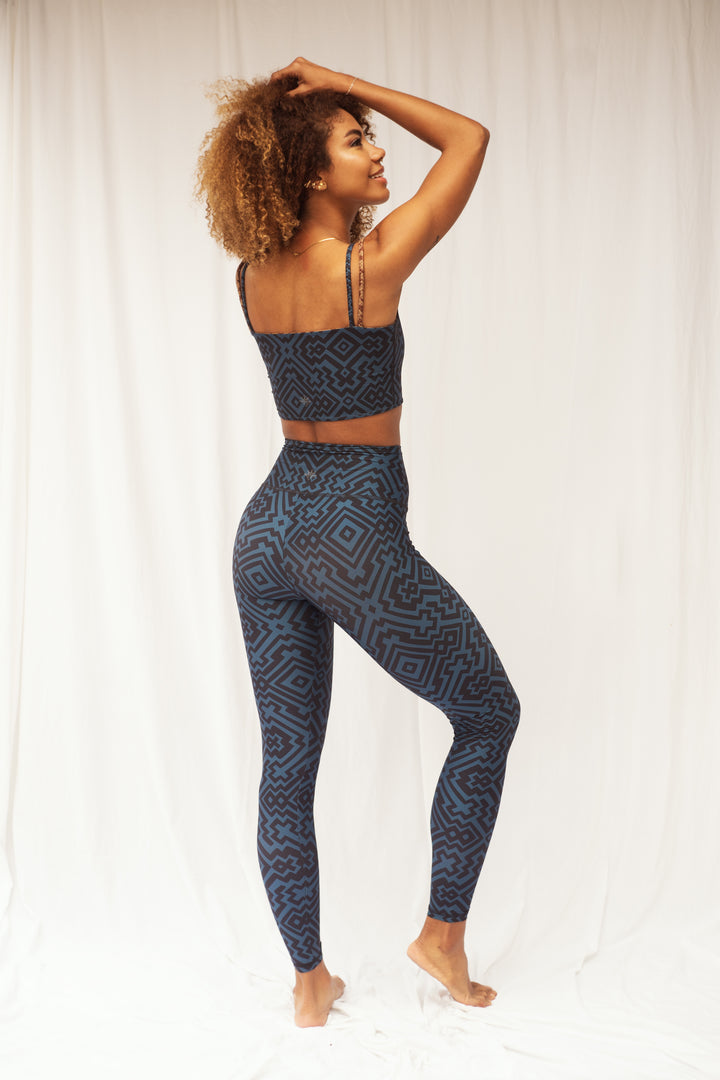 LEGGINGS DE GUERRERO ESPIRITUAL - SELVA